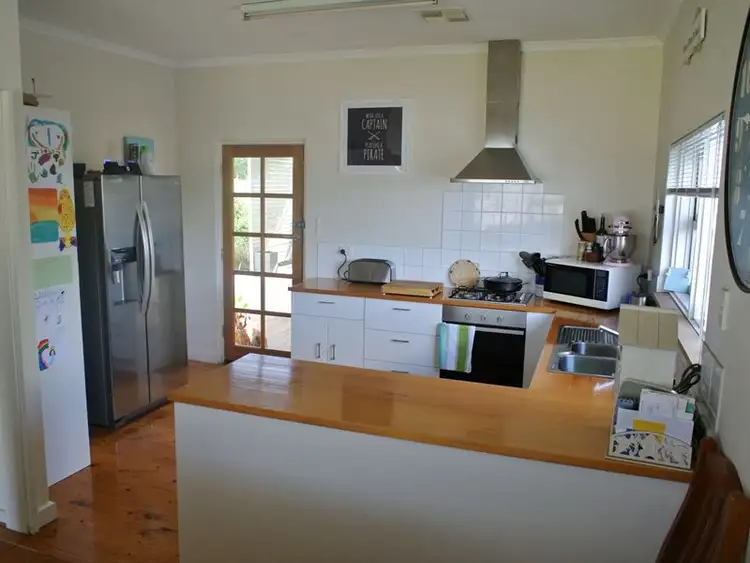 Second view of Homely house listing, 9 East Terrace, Kingston Se SA 5275