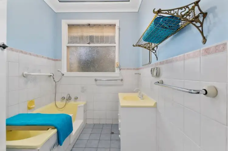 Sixth view of Homely house listing, 10 Kent Road, Dapto NSW 2530