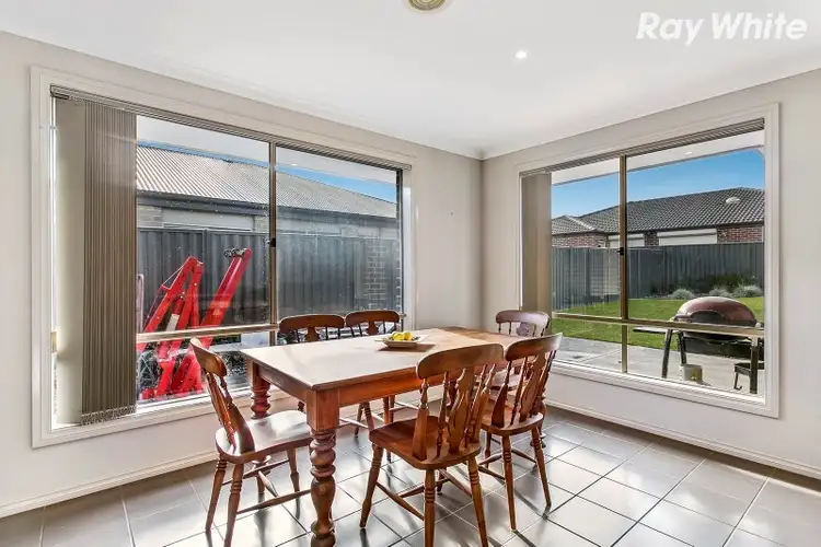 Fourth view of Homely house listing, 20 Chestnut Chase, Pakenham VIC 3810