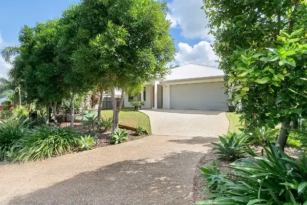 13 Catamaran Circuit, Trinity Beach QLD 4879