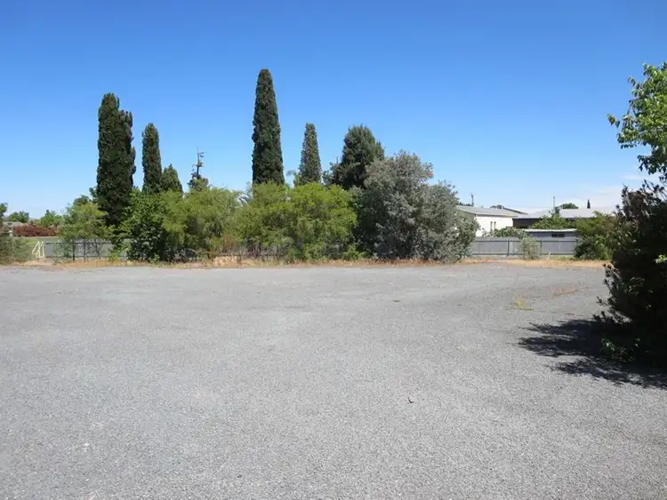 483 Hovell Street, South Albury NSW 2640