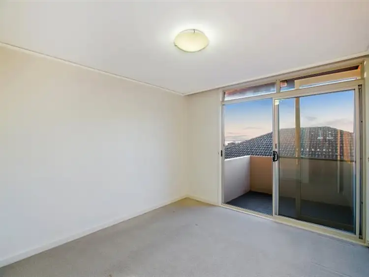Seventh view of Homely apartment listing, 6/18 John Street, Mordialloc VIC 3195