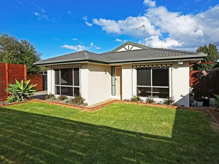 10 Karlovac Court, Bell Park VIC 3215