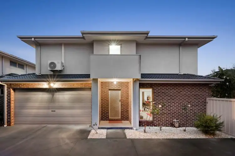 3/3 Auguste Avenue, Clayton VIC 3168