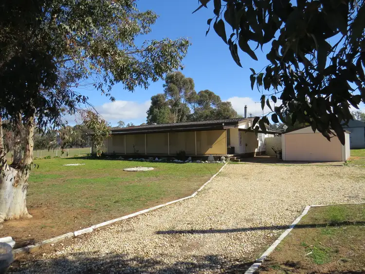 117 Cowra Street, Koorawatha NSW 2807