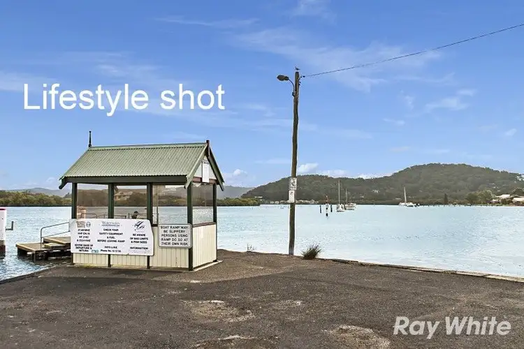 Fifth view of Homely house listing, 7 Lenora Avenue, Davistown NSW 2251