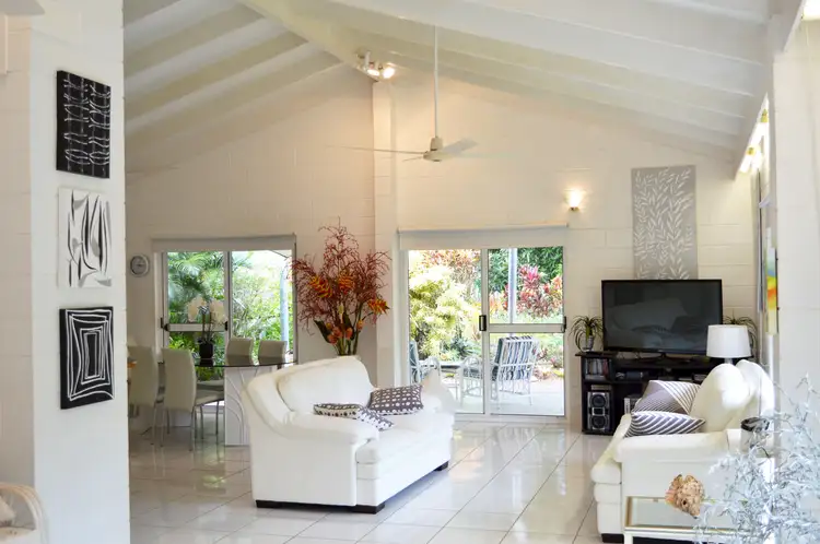 24 Kwila Street, Wongaling Beach QLD 4852