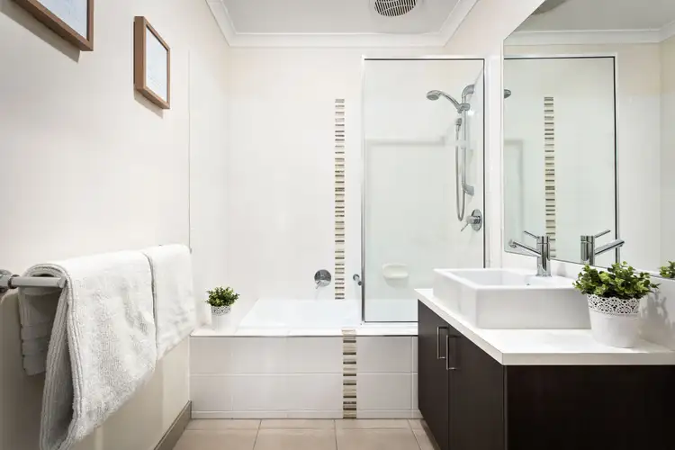 Sixth view of Homely unit listing, 2/7 Cyan Crescent, Officer VIC 3809