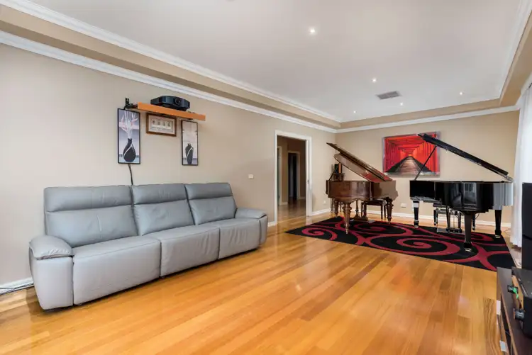 15 Edna Grove, Coburg VIC 3058