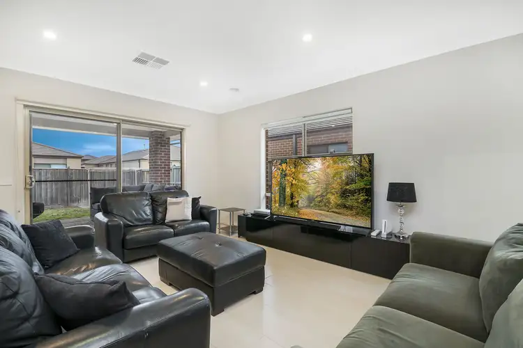 Fifth view of Homely house listing, 1 Glenfern Street, Keysborough VIC 3173