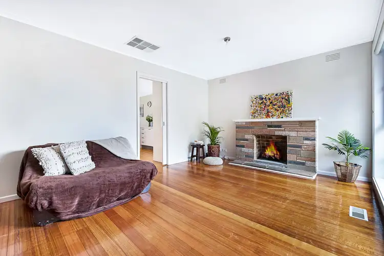 Fourth view of Homely house listing, 5 Taylor Court, Mount Waverley VIC 3149