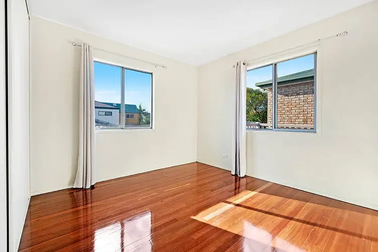 Sixth view of Homely house listing, 1/7 Chainey Avenue, Miami QLD 4220