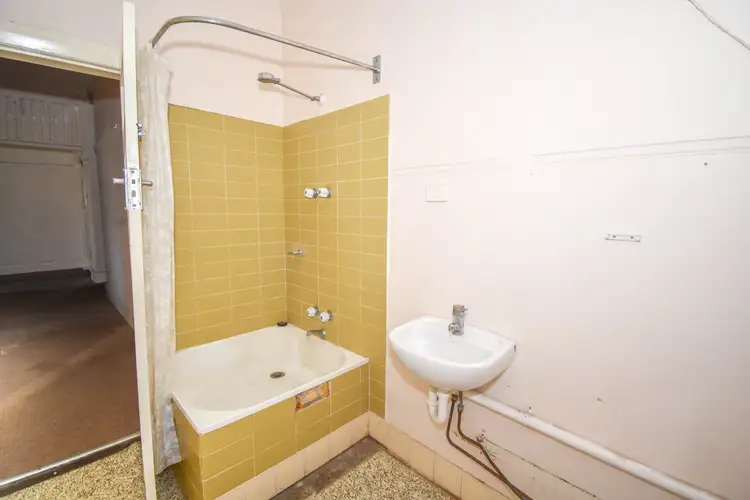 Seventh view of Homely house listing, 229 Stewart Street, Bathurst NSW 2795