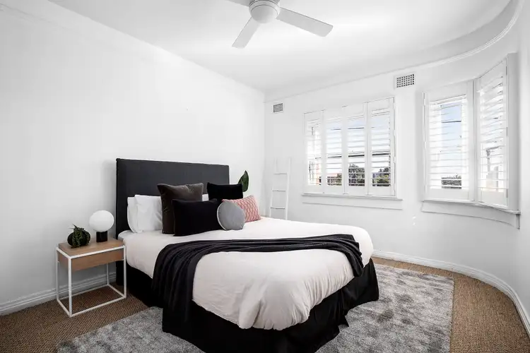 Third view of Homely apartment listing, 2/125 Old South Head Road, Bondi Junction NSW 2022