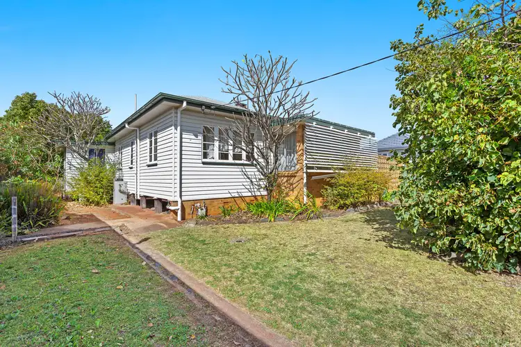 40 Cay Street, Newtown QLD 4350