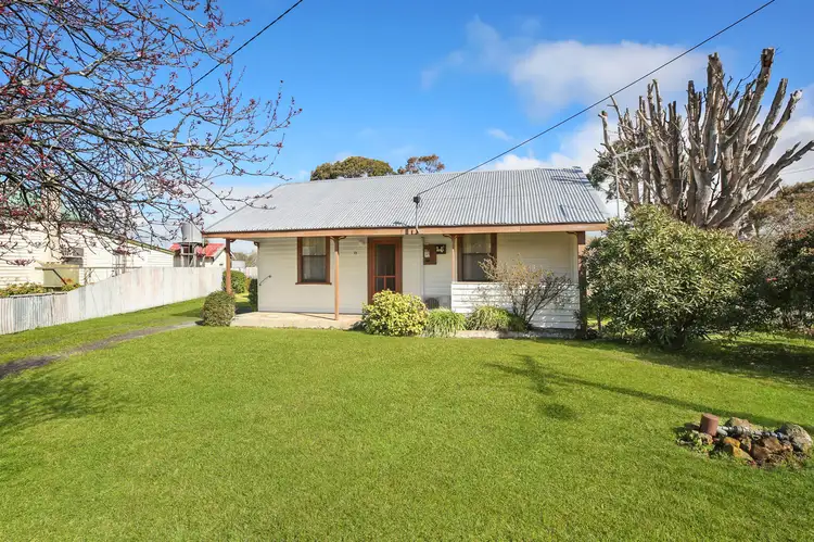 15 Lloyd Street, Derrinallum VIC 3325