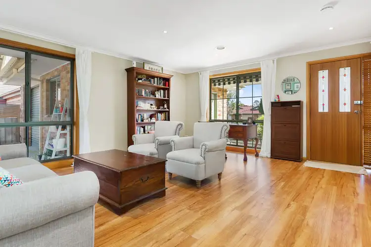 Sixth view of Homely house listing, 7 Samuel Close, Berwick VIC 3806