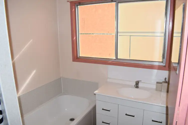 Sixth view of Homely house listing, 48 Gray Street, Emerald QLD 4720