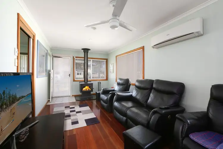 Second view of Homely house listing, 32 Davis Avenue, Davistown NSW 2251