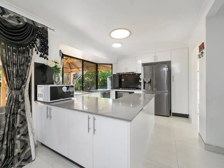 Sixth view of Homely house listing, 35 Adenmore Way, Kingsley WA 6026