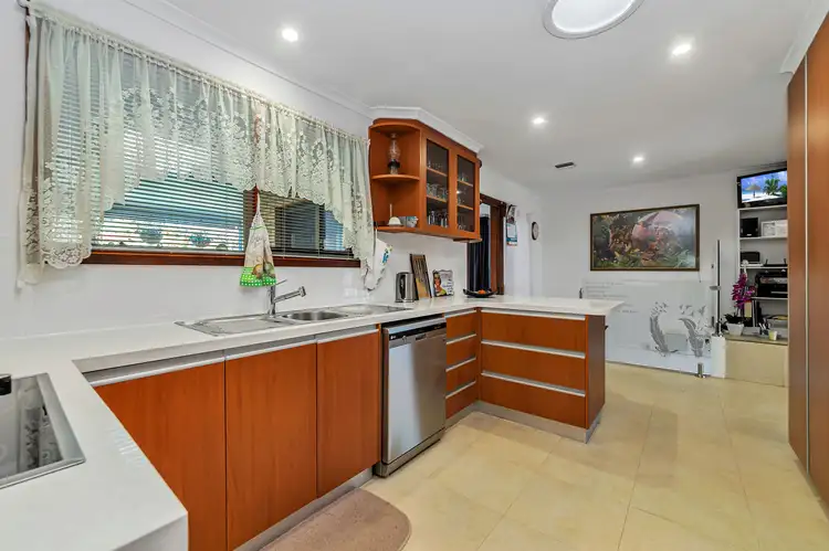 Fifth view of Homely house listing, 20 Carwoola Place, Queanbeyan East NSW 2620
