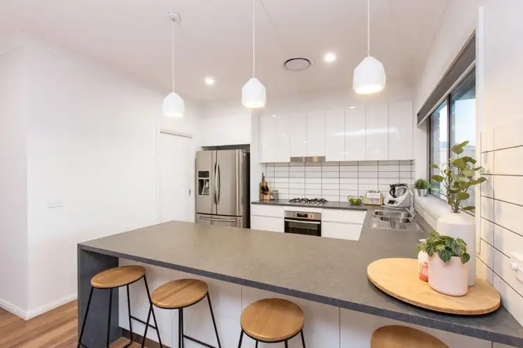 Fourth view of Homely house listing, 2 Kensington Court, Irymple VIC 3498