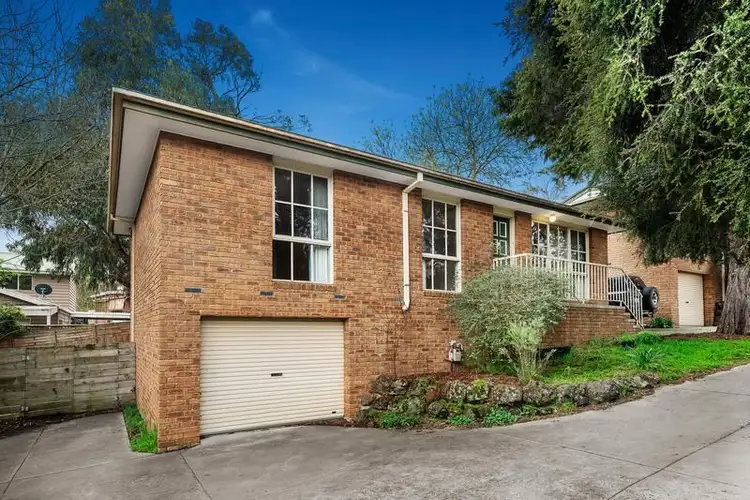 2/37 Greenhill Road, Bayswater North VIC 3153