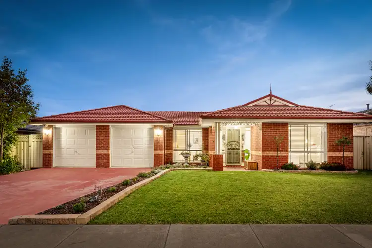 16 Jacaranda Way, Pakenham VIC 3810