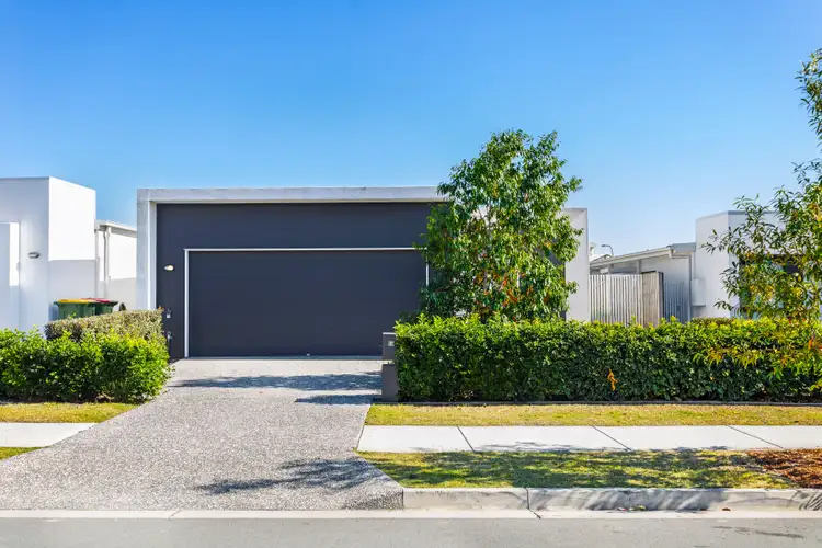 53 Hill Drive, Pimpama QLD 4209