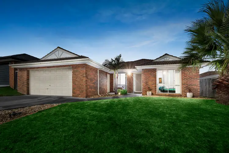 3 Tekarra Drive, Hampton Park VIC 3976