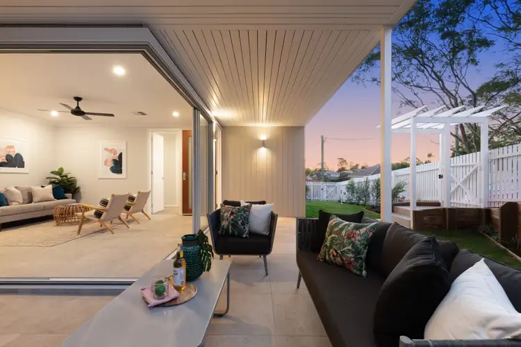 Second view of Homely house listing, 1/105 Albert Street, Camp Hill QLD 4152