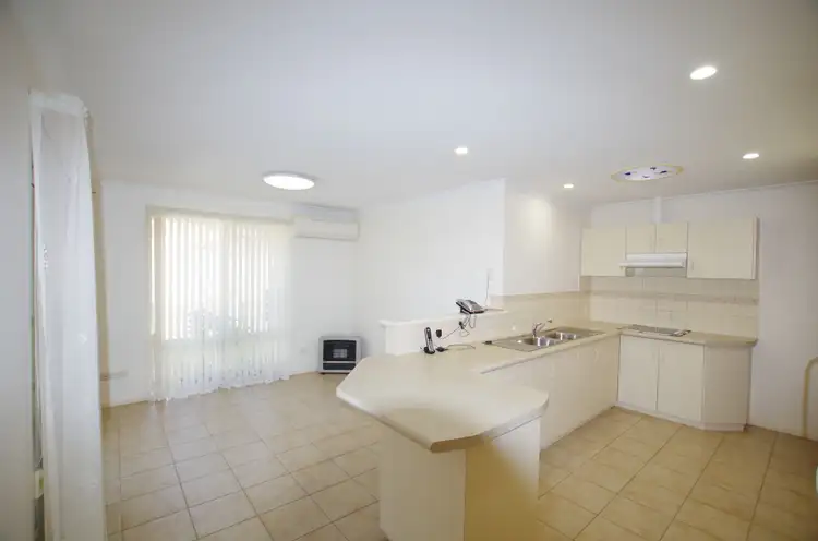 23 Hall Rise, Yakamia WA 6330