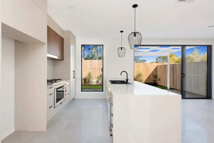 3/105 Albert Street, Camp Hill QLD 4152