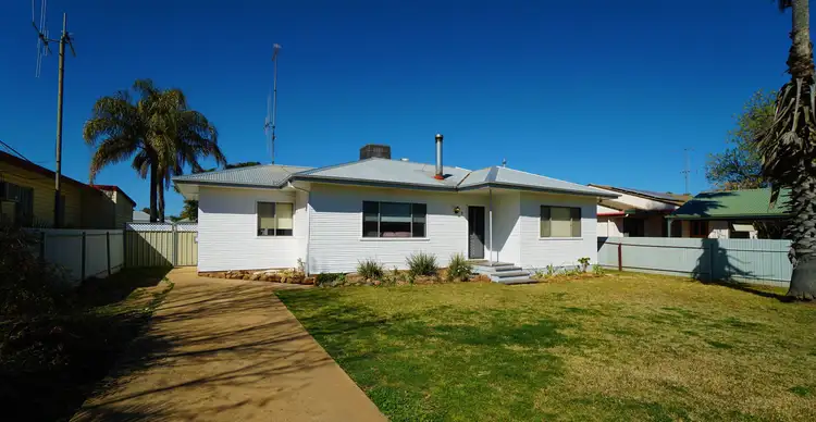 9 Elliot Street, Forbes NSW 2871
