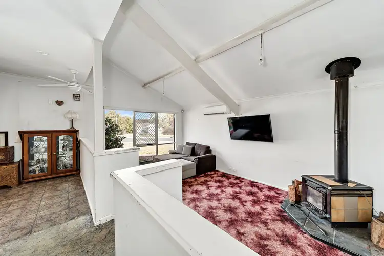 Second view of Homely house listing, 73 Fincham Crescent, Wanniassa ACT 2903