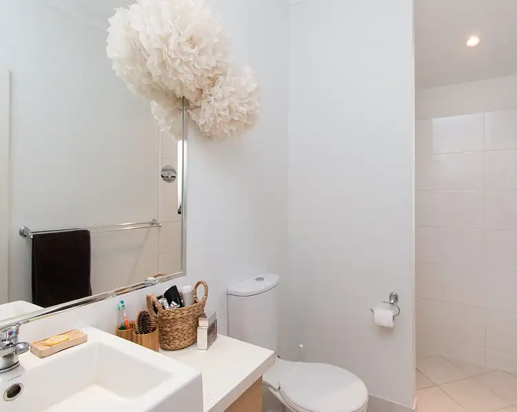 Seventh view of Homely unit listing, 2/17 Honeyeater Loop, Djugun WA 6725