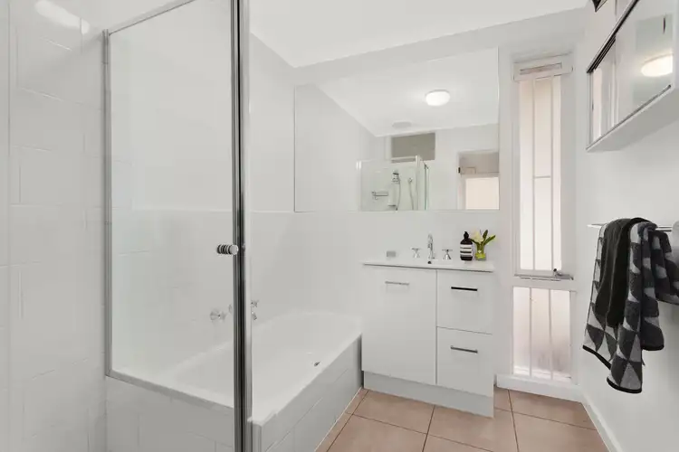 Fifth view of Homely unit listing, 5/10 Capitol Avenue, Mckinnon VIC 3204