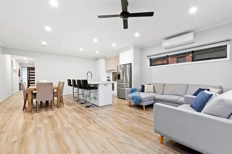 Fourth view of Homely house listing, 15 Tolkien Boulevard, Officer VIC 3809