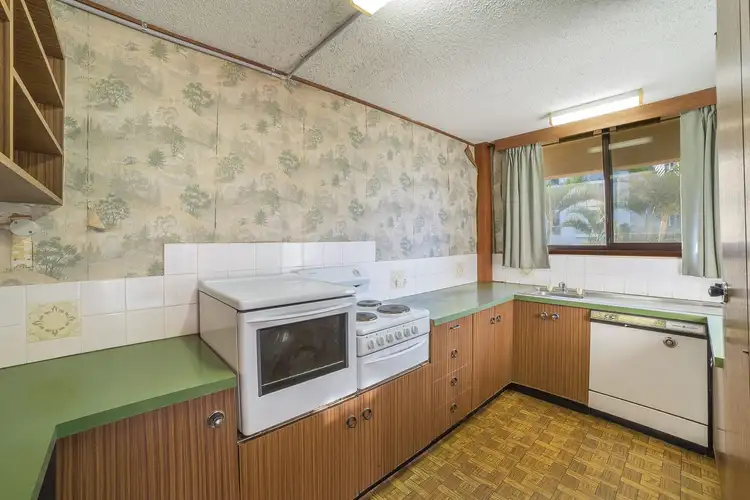 Fourth view of Homely unit listing, 5/81 Brighton Parade, Southport QLD 4215