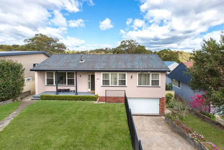283 McCaffrey Drive, Rankin Park NSW 2287