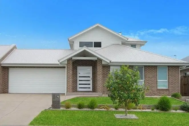 Second view of Homely house listing, 1 Wingello Crescent, Tullimbar NSW 2527
