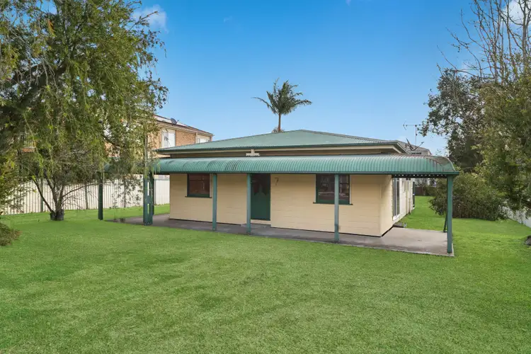 7 Mimosa Avenue, Saratoga NSW 2251