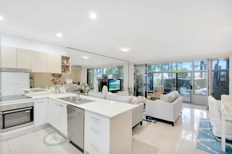 40/430-432 Pineridge Road, Coombabah QLD 4216