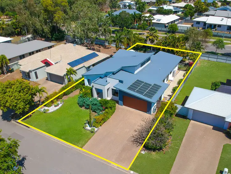 42 Donostia Crescent, Bushland Beach QLD 4818
