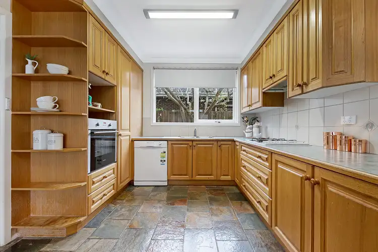 Second view of Homely house listing, 5 Adrienne Crescent, Mount Waverley VIC 3149