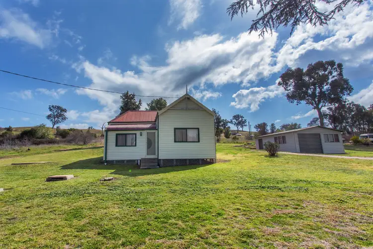 4 Purcell Drive (Woodstock), Cowra NSW 2794