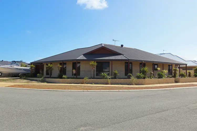 5 Skua Way, Jurien Bay WA 6516