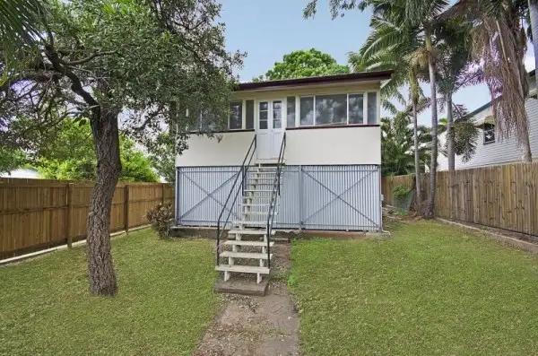 61 Bayswater Terrace, Hyde Park QLD 4812