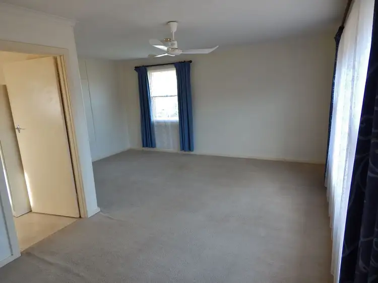 Fourth view of Homely house listing, 8 Peart Crescent, Murray Bridge SA 5253