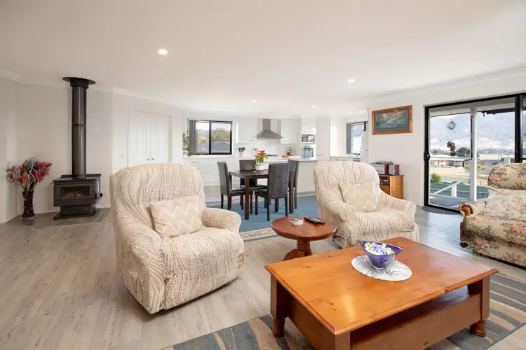 Third view of Homely house listing, 6 Shedden Close, Gloucester NSW 2422